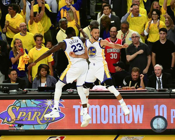 Stephen Curry & Draymond Green celebrate winning Game 5 of the 2017 NBA Finals