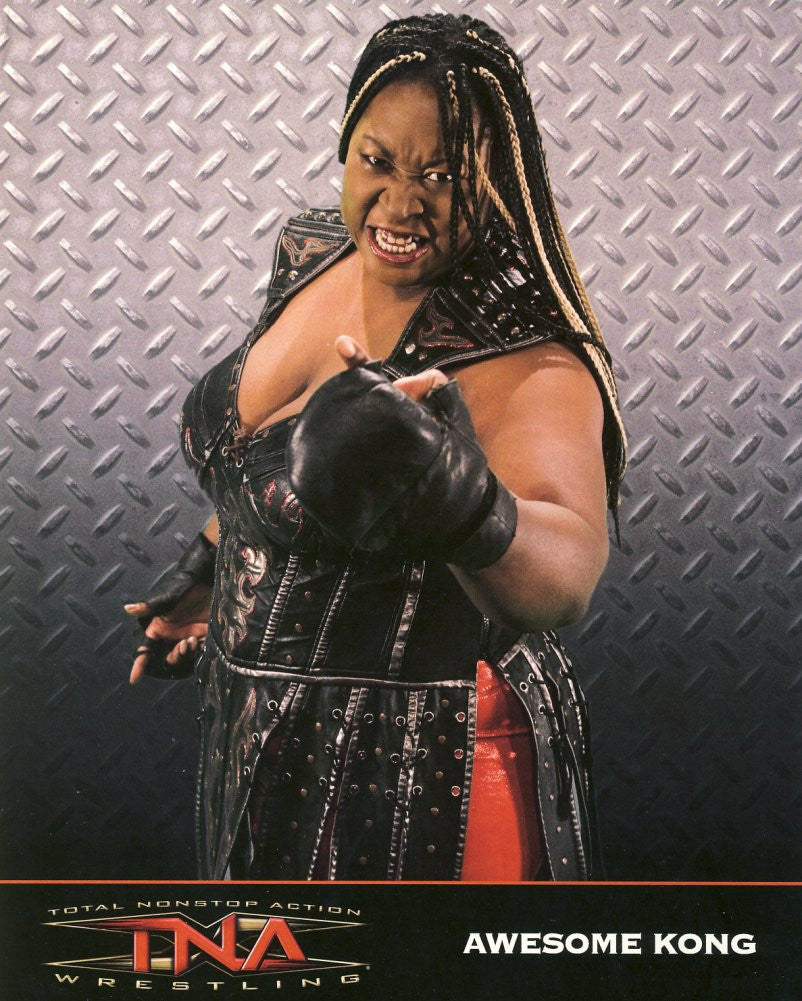 Awesome Kong - TNA Impact Wrestling 8x10 Photo