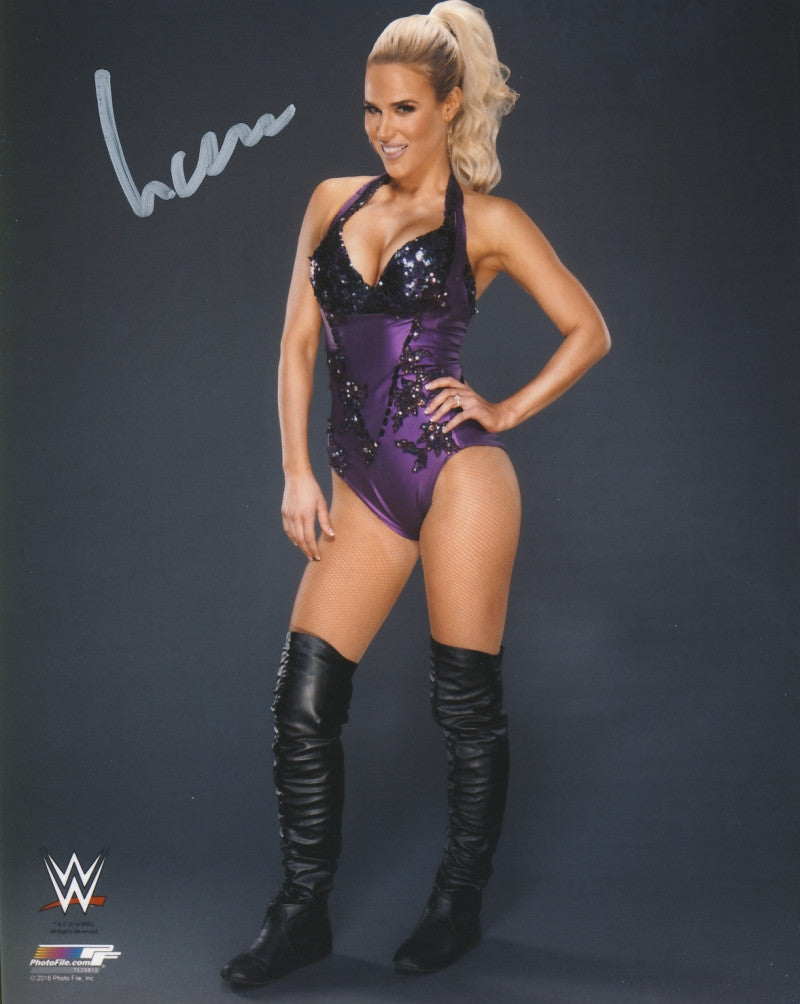 Lana - Autographed 8x10 Photo